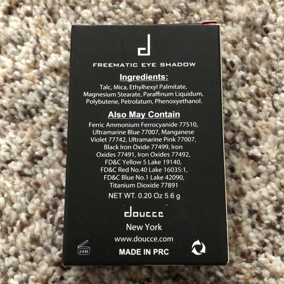 Doucce Freematic Eye Shadow - Picture 3 of 3